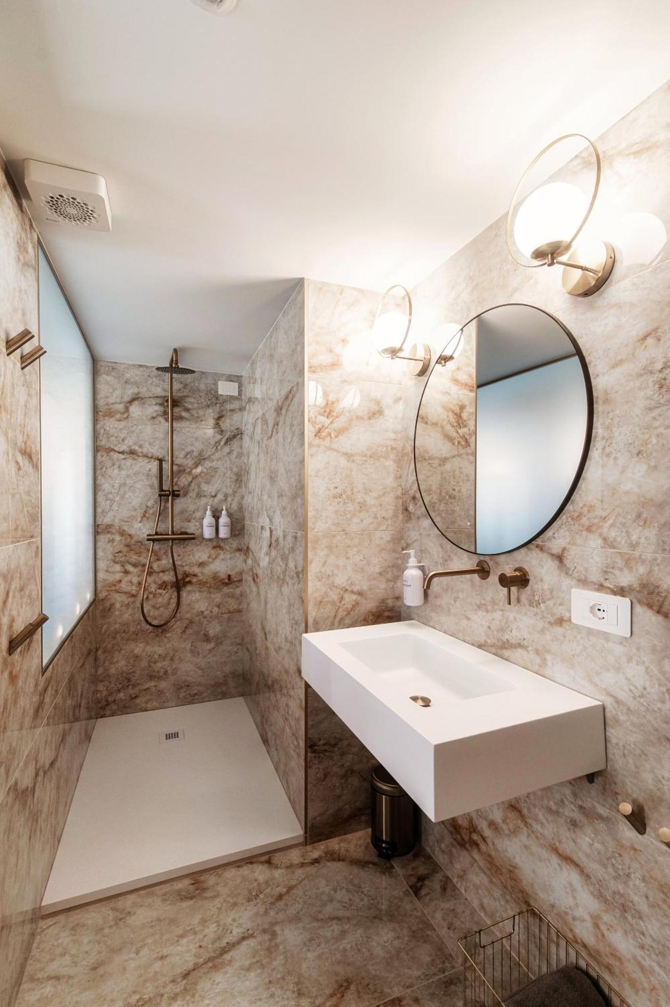 קומו Sahara & Amazzonia Luxury Rooms- The House Of Travelers מראה חיצוני תמונה